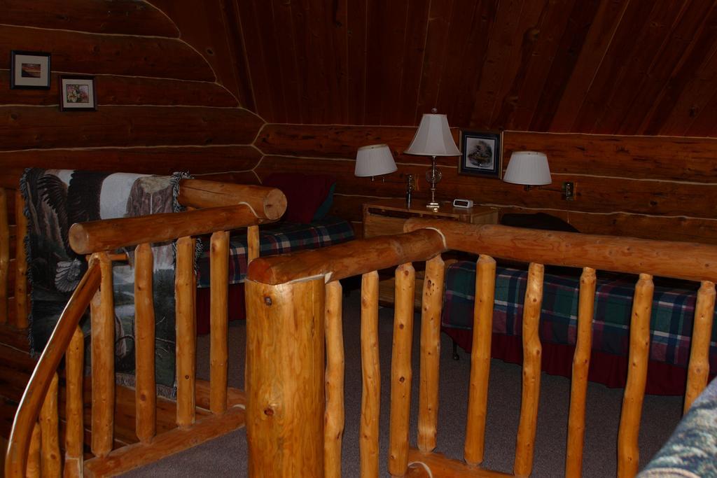 Wise Old Hunter Lodge Anchor Point Habitación foto