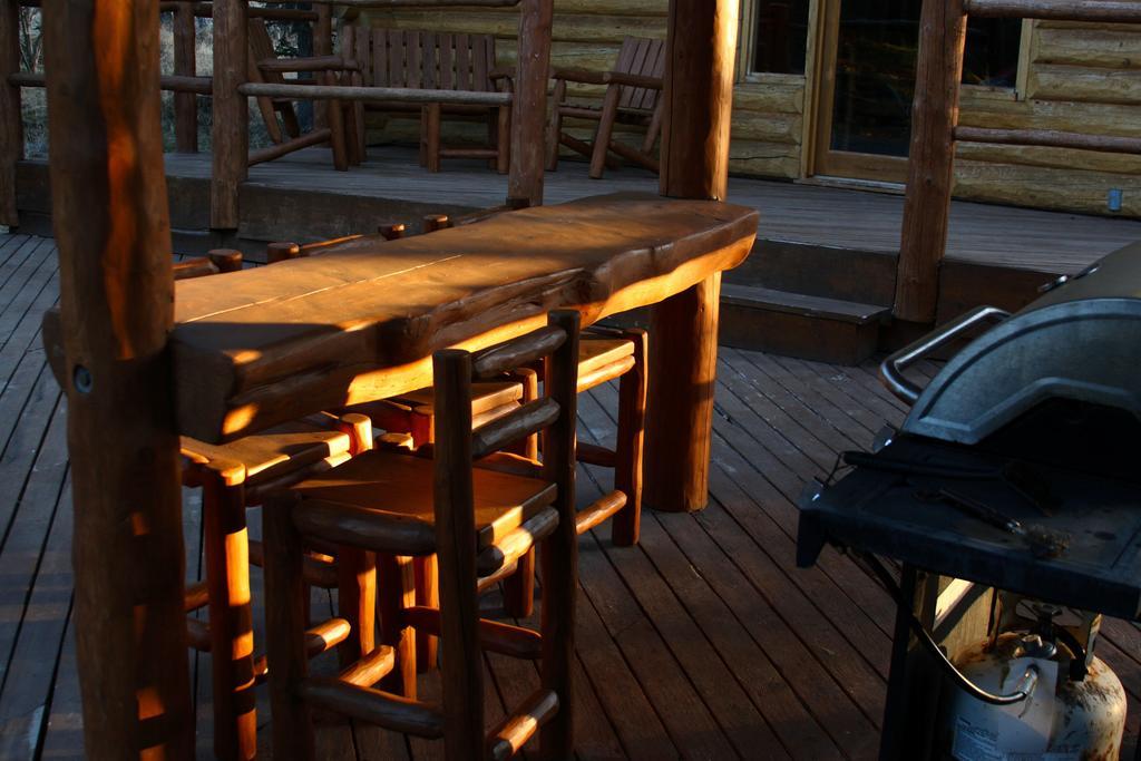 Wise Old Hunter Lodge Anchor Point Habitación foto